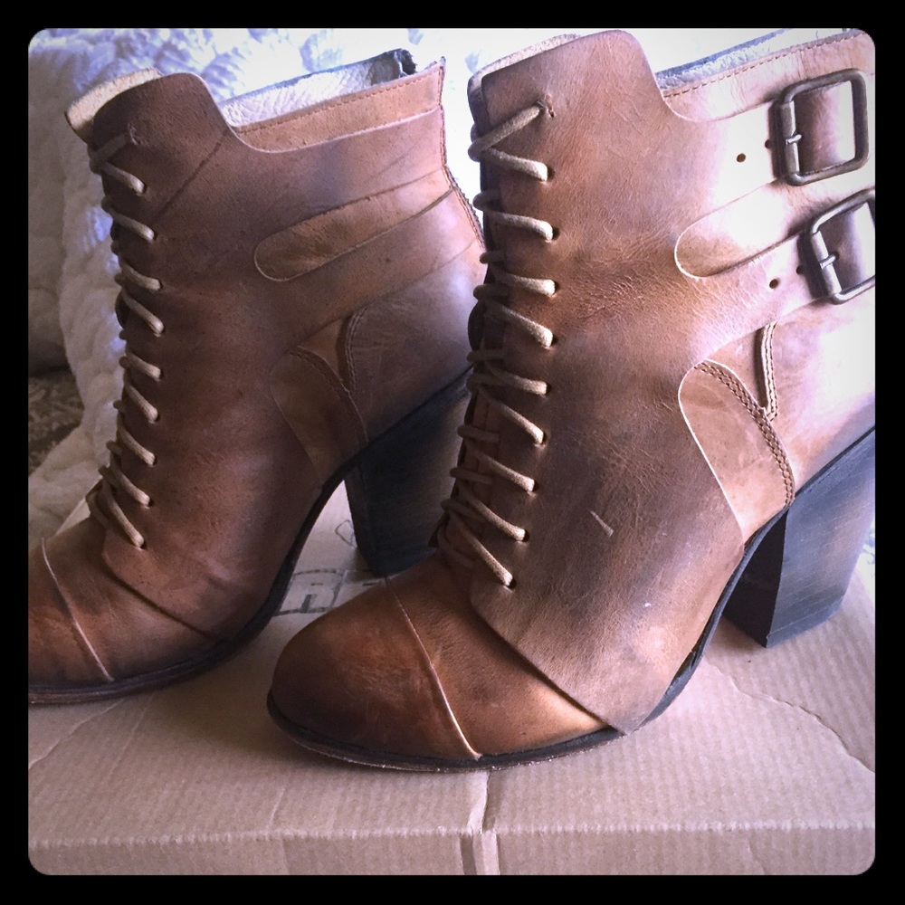 Fabulous Freebird booties